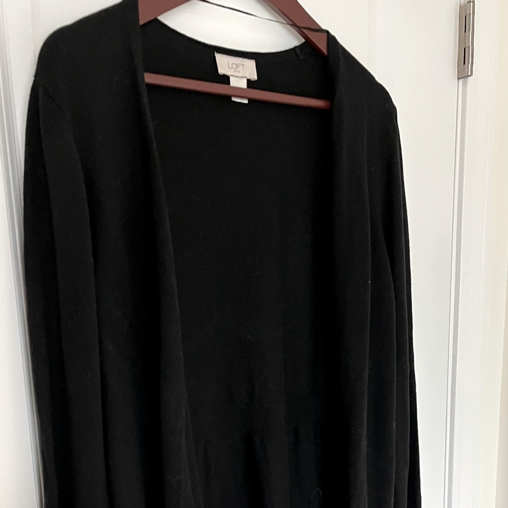 Loft Outlet Buttonless Cardigan